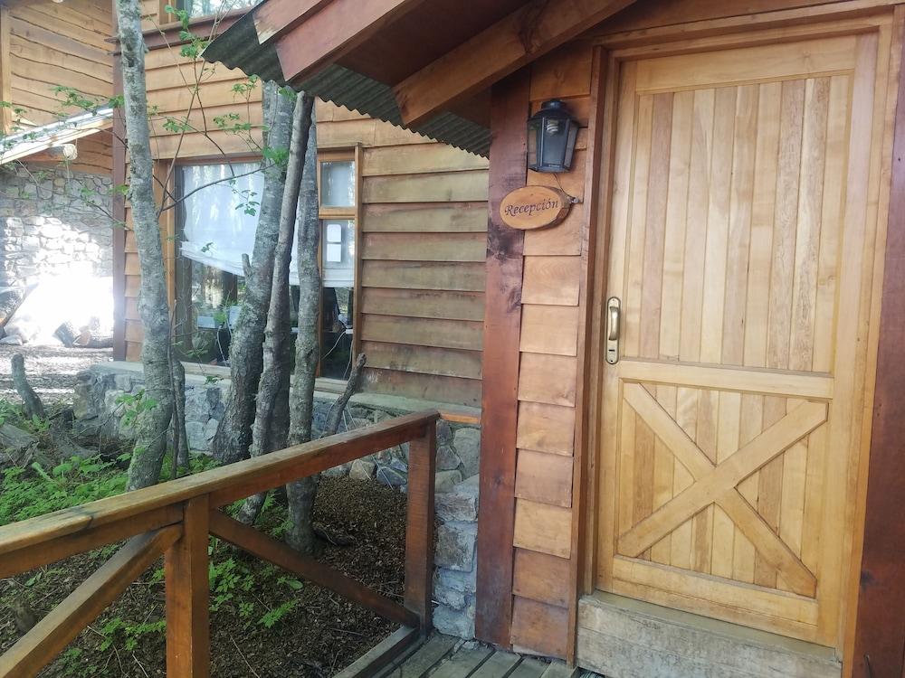 אושואיה Patagonia Villa Lodge מראה חיצוני תמונה